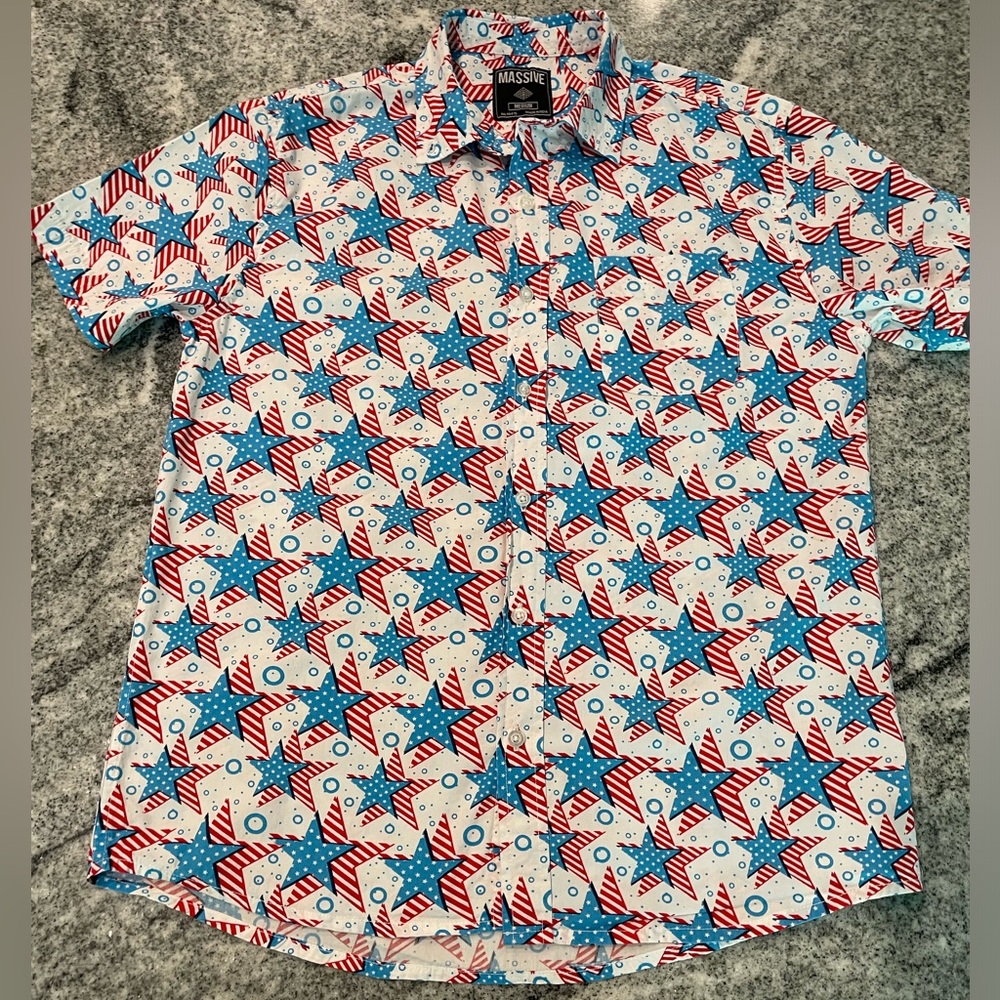 👕 2 for $30👕 | Massive | Medium | Mens | Button Down | Short Sleeve | Stars